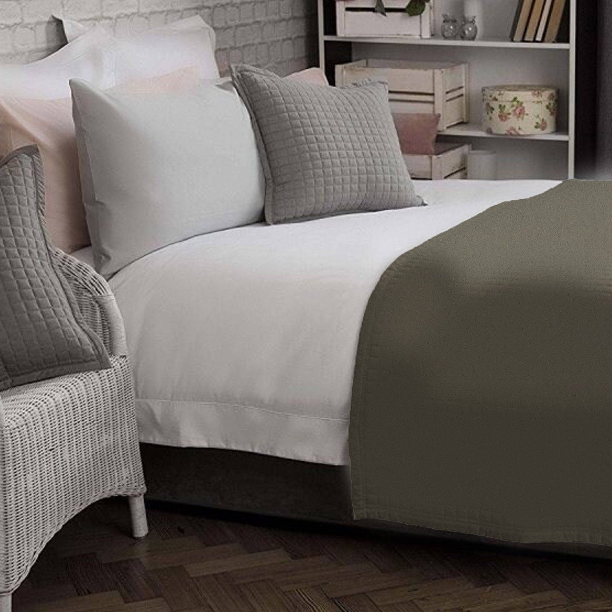 Chivasso Blind Date - Sengeløber i satinstof