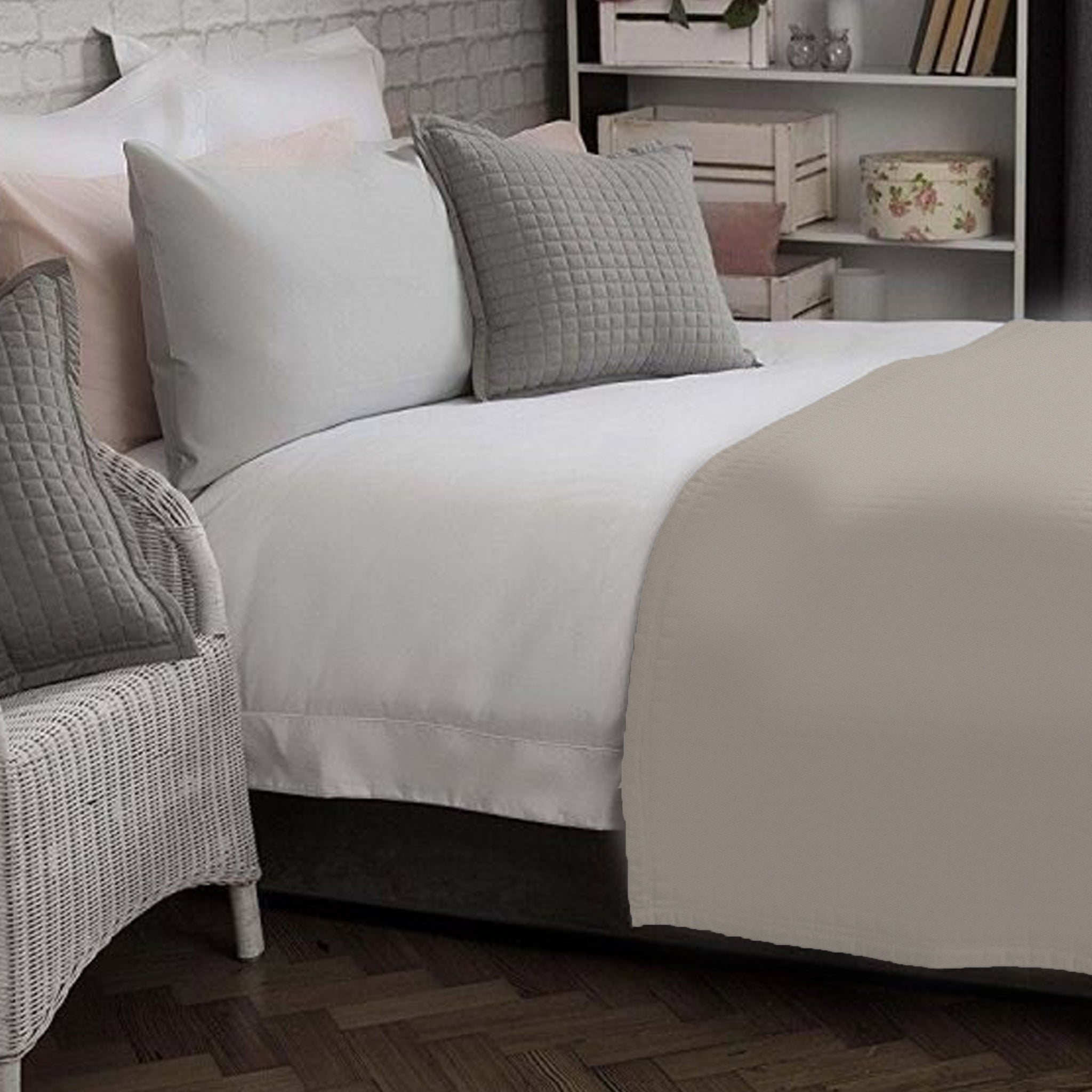 Chivasso Blind Date - Sengeløber i satinstof