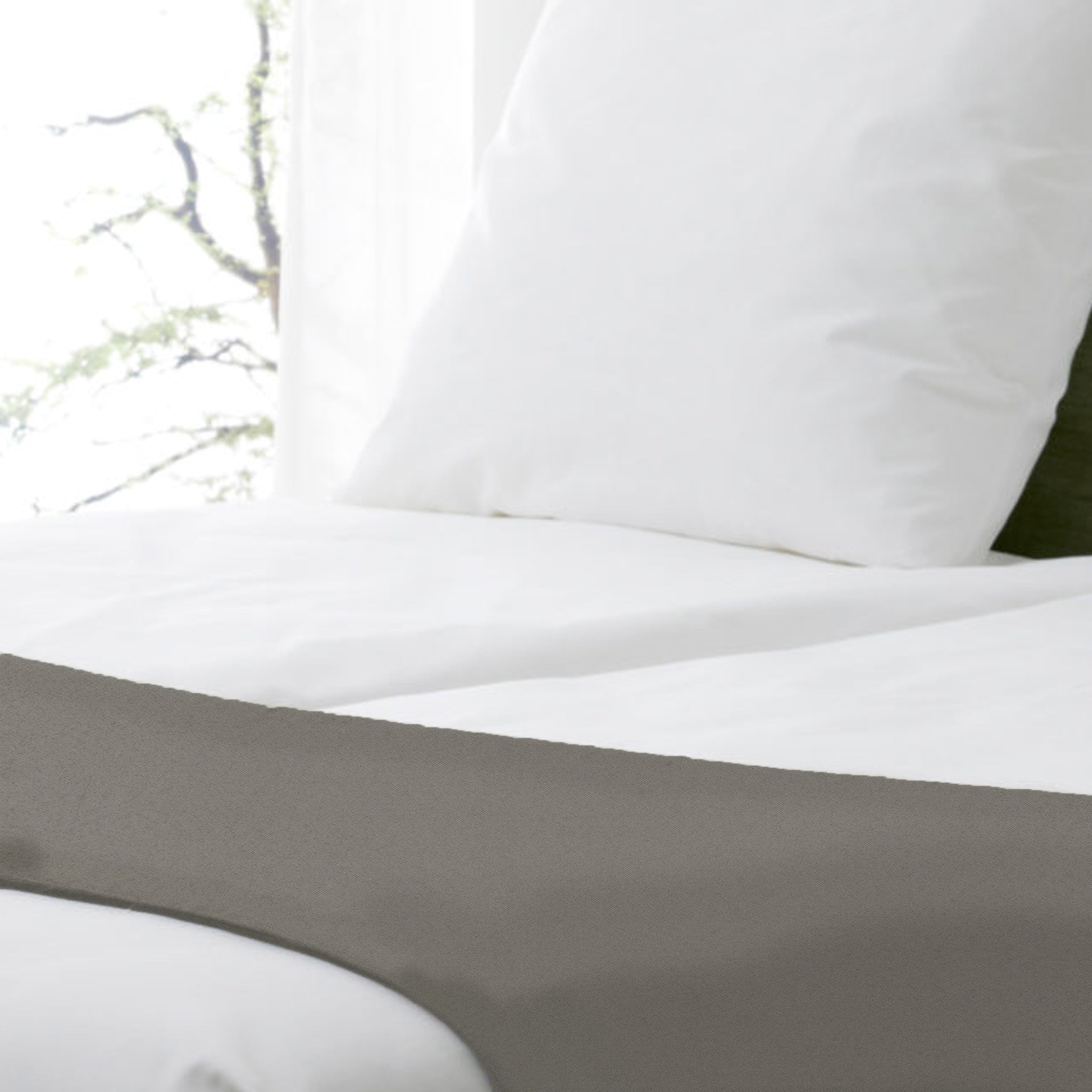 Chivasso Blind Date - Sengeløber i satinstof