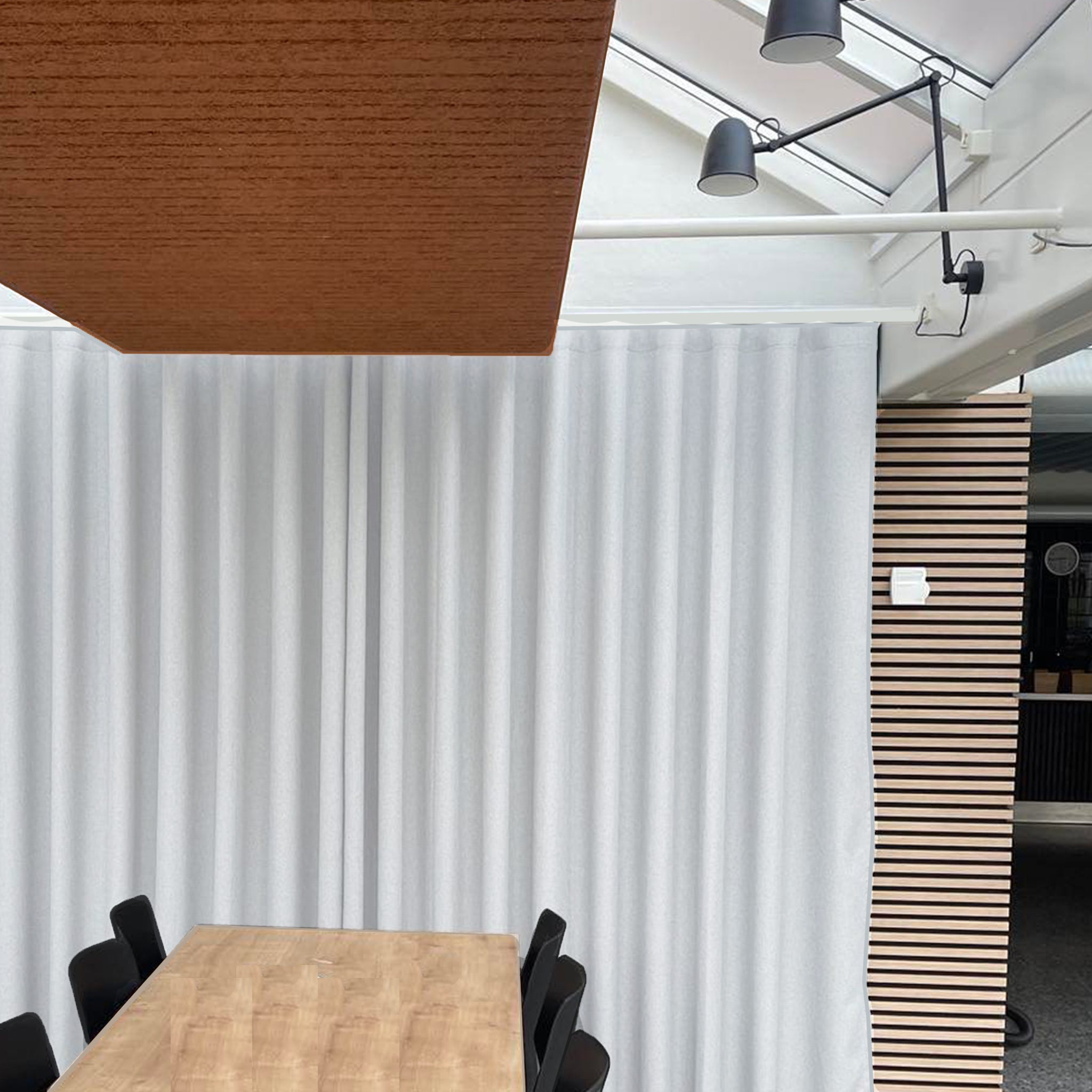 Chance - Let transparent gardin med Trevira CS