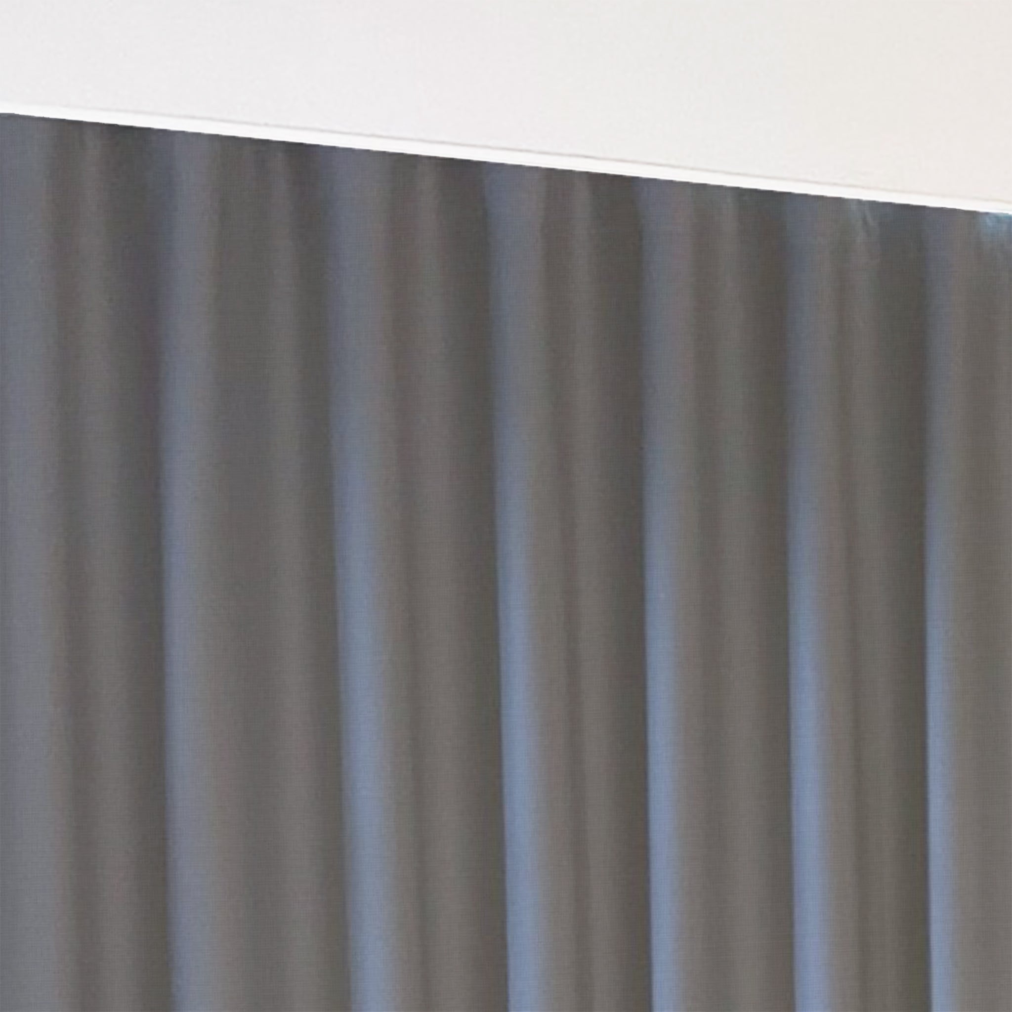 Chance - Let transparent gardin med Trevira CS