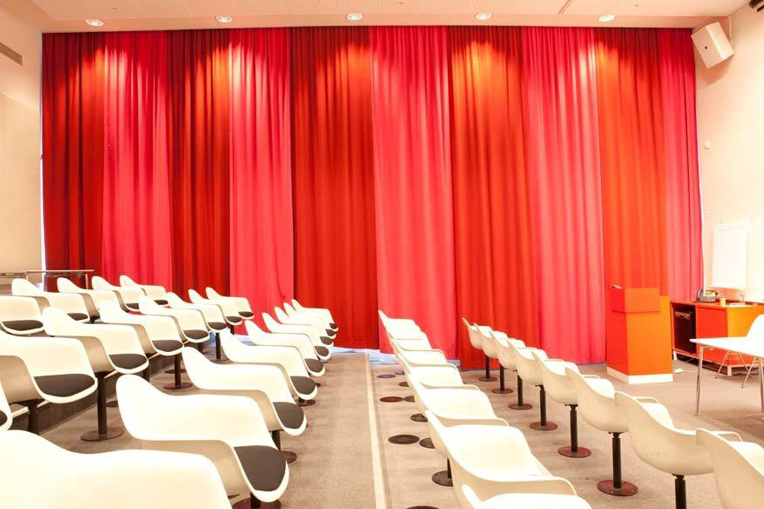 indretning af uddannelsesinstitutioner