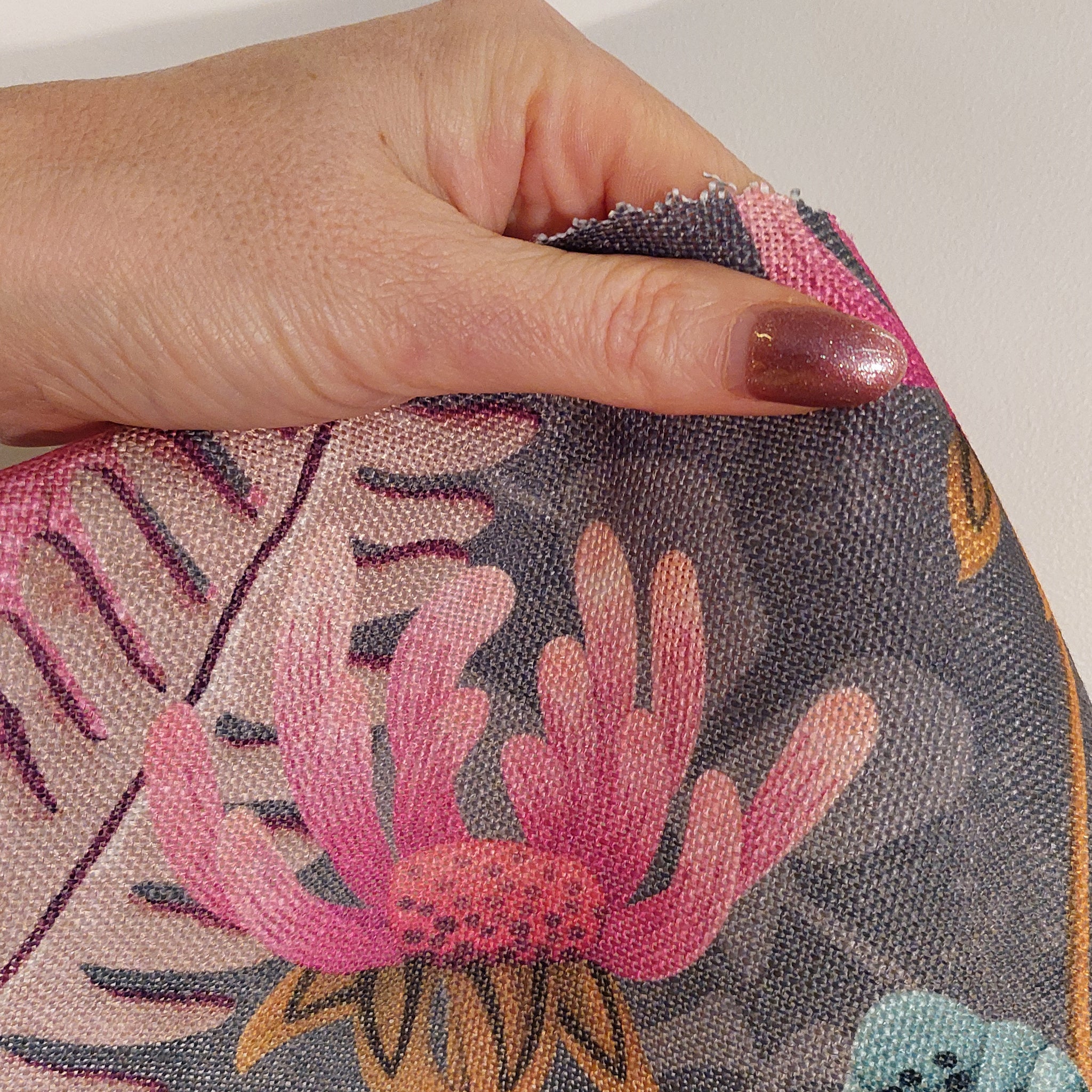 Chivasso Ritual Spirit - 2 stk puder med blomsterprint