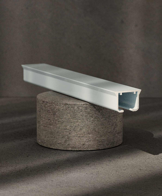 Gardinskinne model AP 1100 (komplet med tilbehør)