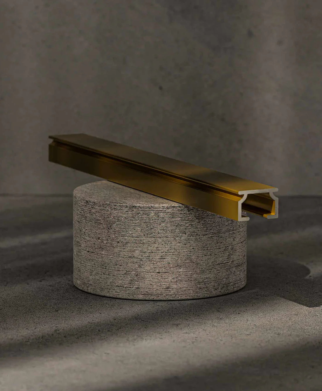 Gardinskinne model AP 0520 (komplet med tilbehør)