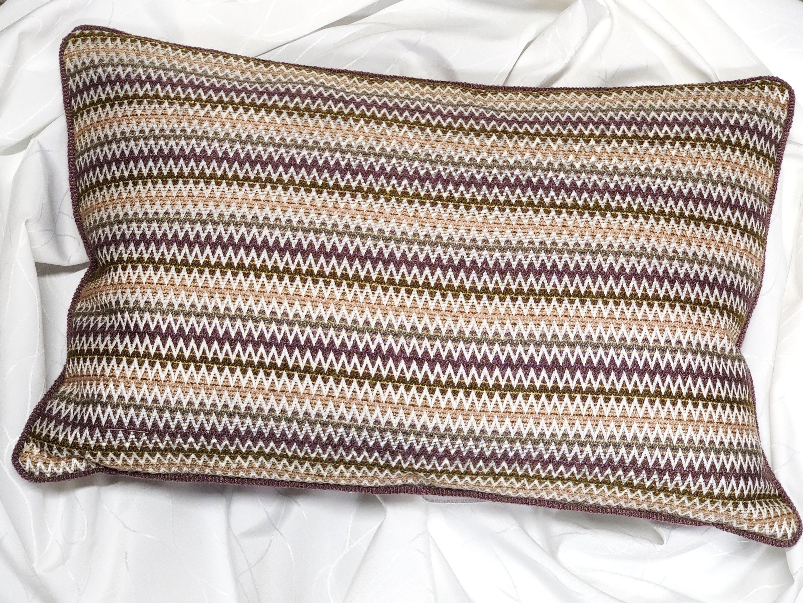 Pude af stofrester - 60x40